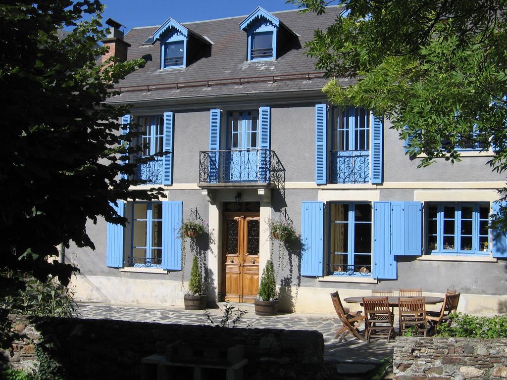 Montauban-de-Luchon Papilio Bed & Breakfast エクステリア 写真
