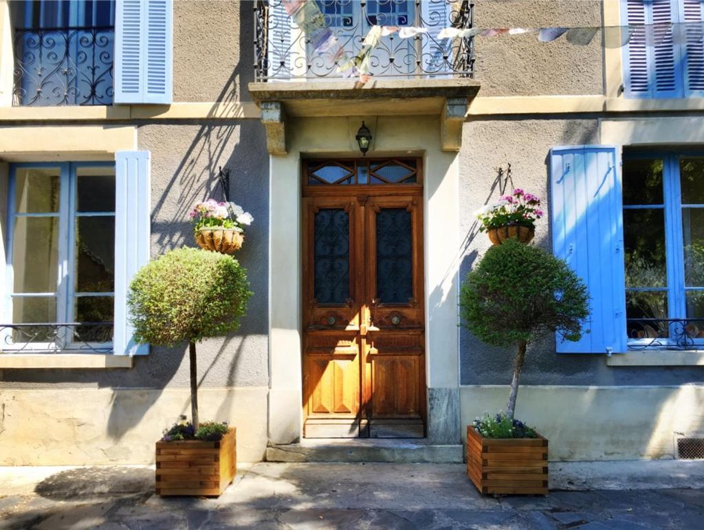 Montauban-de-Luchon Papilio Bed & Breakfast エクステリア 写真